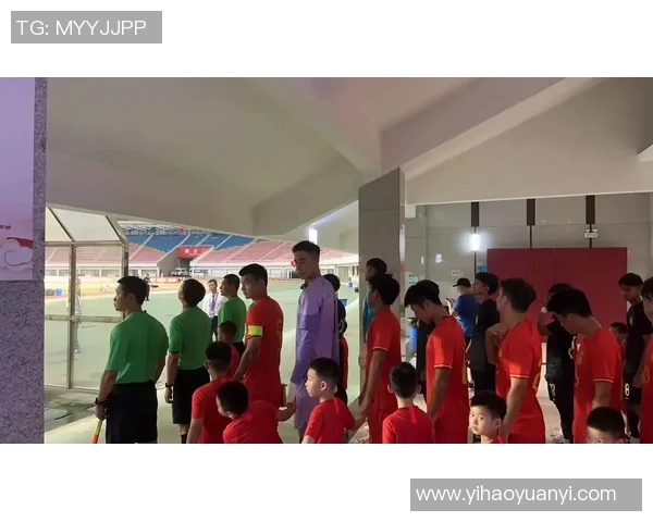 精彩足球比赛直播真人版视频带你感受现场氛围与激情瞬间