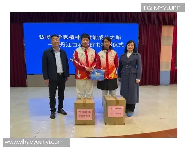 李泓澎的成长之路：从普通学生到杰出科学家的奋斗历程与人生启示